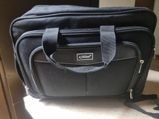 Maletín portátil Distress negro