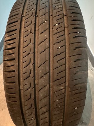 Llantas 17 Mercedes con Neumático 225 45R17