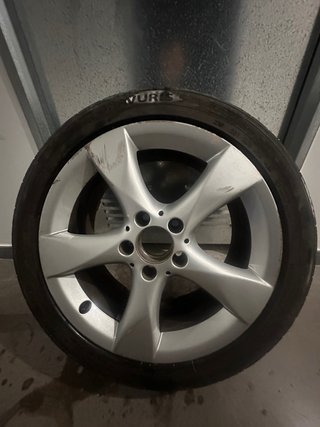 Llantas 17 Mercedes con Neumático 225 45R17