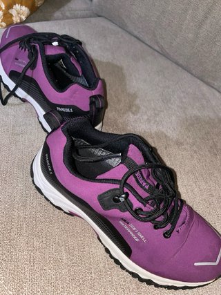 Zapatillas Paredes Impermeables Moradas Talla 38