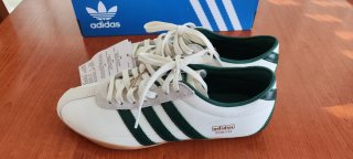 Zapatillas Adidas Tokio Blancas y Verdes