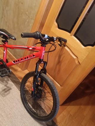 Bicicleta Moma GTT20 Roja