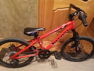 Bicicleta Moma GTT20 Roja