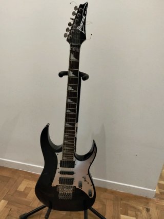 Guitarra Ibanez RG350EX+ estuche+ pie+cables+cuerd