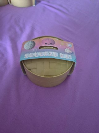Peluche Dumpling Rosa Squeeze Me
