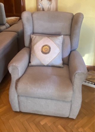 Sillón reclinable individual gris