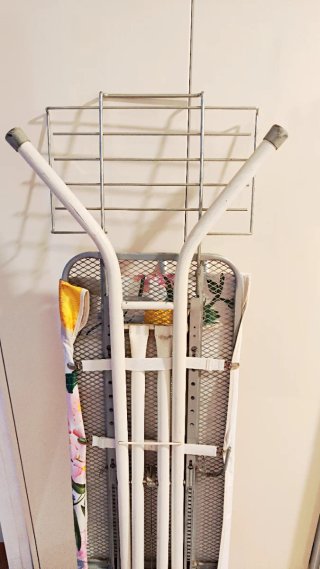 Tabla de planchar grande con soporte para plancha