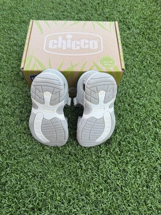 Sandalias Chicco Talla 23  Niña