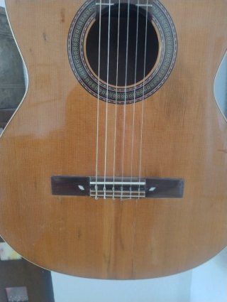Guitarra Alhambra 2 C