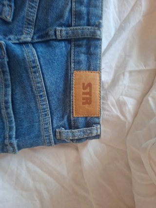 Pantalón vaquero Stradivarius azul