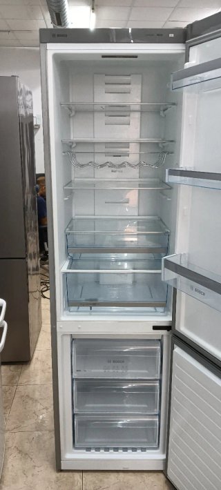 Nevera Combi  Bosch no Frost energía A +