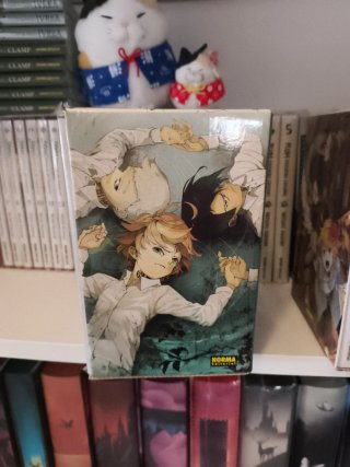 The promised neverland COMPLETA