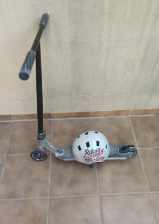 Patinete Oxelo MF3.6 + Casco Decathlon
