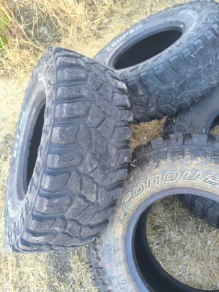 Neumáticos 31x 10.5 r15