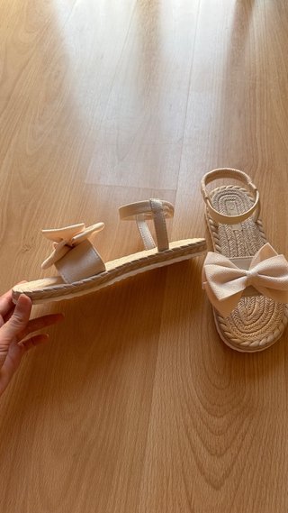 Sandalias nuevas