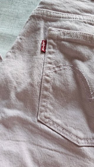 Pantalón Levis Mujer Lila Talla 28