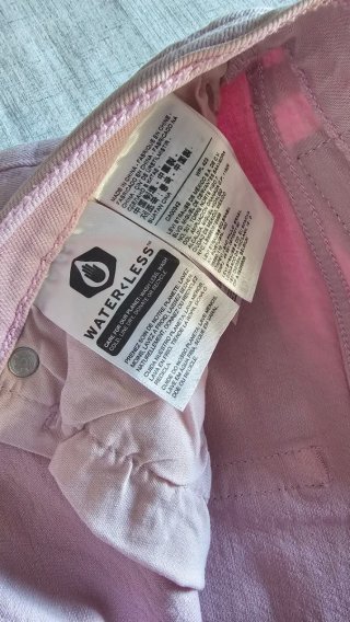Pantalón Levis Mujer Lila Talla 28