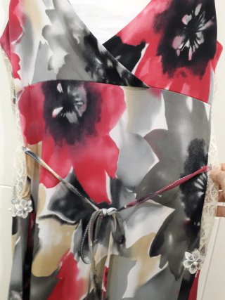 Vestido tirantes estampado floral escote V