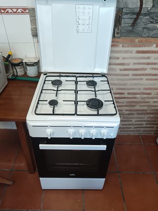 Cocina a gas OK. OFC 2421-3 A Butano