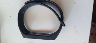 Lote 3 Correas Xiaomi Mi Band 3/4 (2 Negras+1 Roja