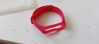 Lote 3 Correas Xiaomi Mi Band 3/4 (2 Negras+1 Roja