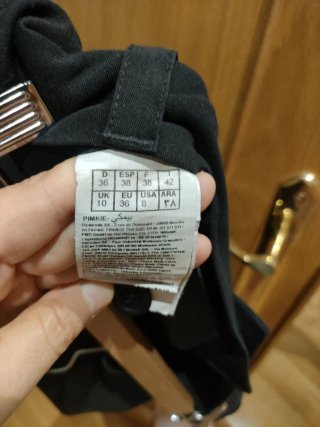Pantalón corto Pinkie negro mujer. Talla 38
