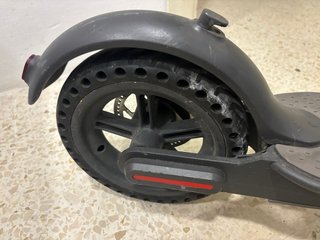 Patinete Eléctrico Xiaomi M365
