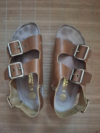 Sandalias de piel marrones talla 40