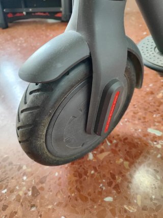 Patinete Eléctrico Xiaomi Mi Electric Scooter 365