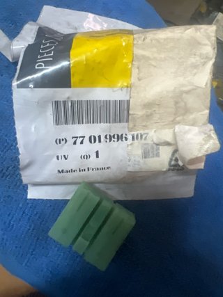 Conector Renault Verde 7701996107