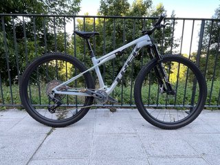 Trek Supercaliber SL 9.7 AXS S Plasma Grey