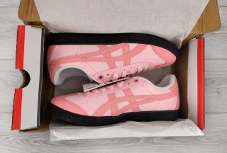 Onitsuka Tiger color rosa talla 38 nuevas