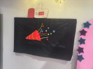 Decoración cumpleaños emoticonos redes sociales