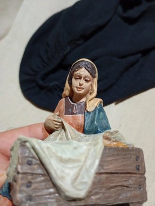 Figura Belén Virgen de J.MAYO