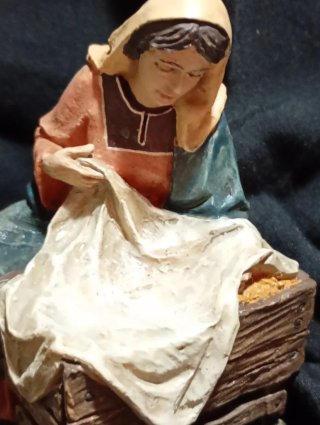 Figura Belén Virgen de J.MAYO