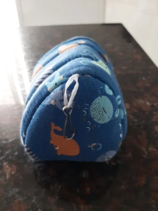 Nido para pájaros azul con estampado,  talla M