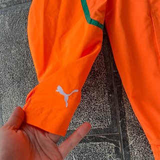 Chaqueta Puma Costa de Marfil Naranja y Verde