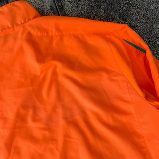 Chaqueta Puma Costa de Marfil Naranja y Verde