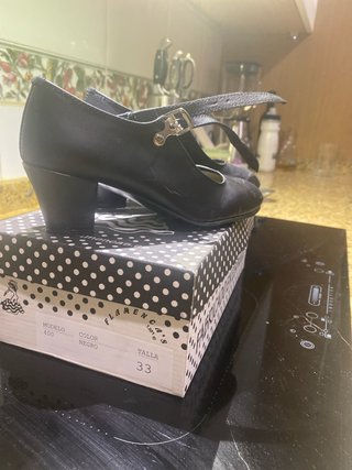 Zapatos Sevillanas Talla 33