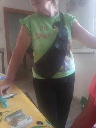 Bandolera de cuero negra