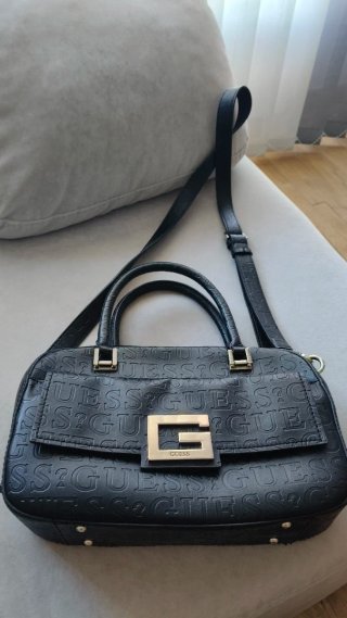 Bolso Guess Negro