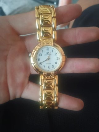 Reloj Sevenson Dorado y Blanco