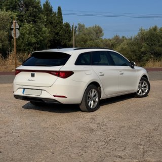 SEAT Leon ST 2022 DSG7 150cv