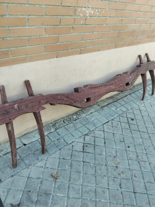 Yugo de vacas antiguo para decorar