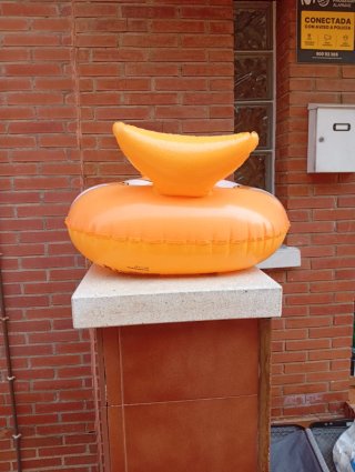Barca hinchable pez para niños