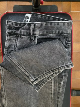 Vaqueros Bimba y Lola Talla 40 Tiro Alto Gris