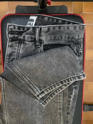 Vaqueros Bimba y Lola Talla 40 Tiro Alto Gris