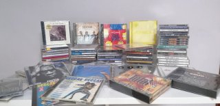 CDS PRECINTADOS A 3, 5 Y 10 EUROS PEDIR LISTADO
