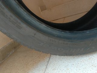 Neumático lavingator 215 45 zr18
