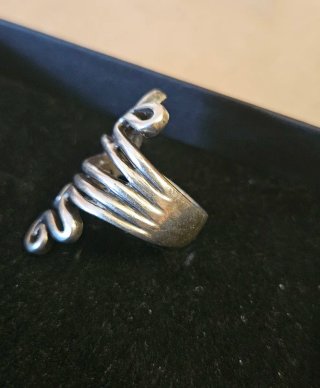 Anillo Plata Maciza Diseño formas onduladas